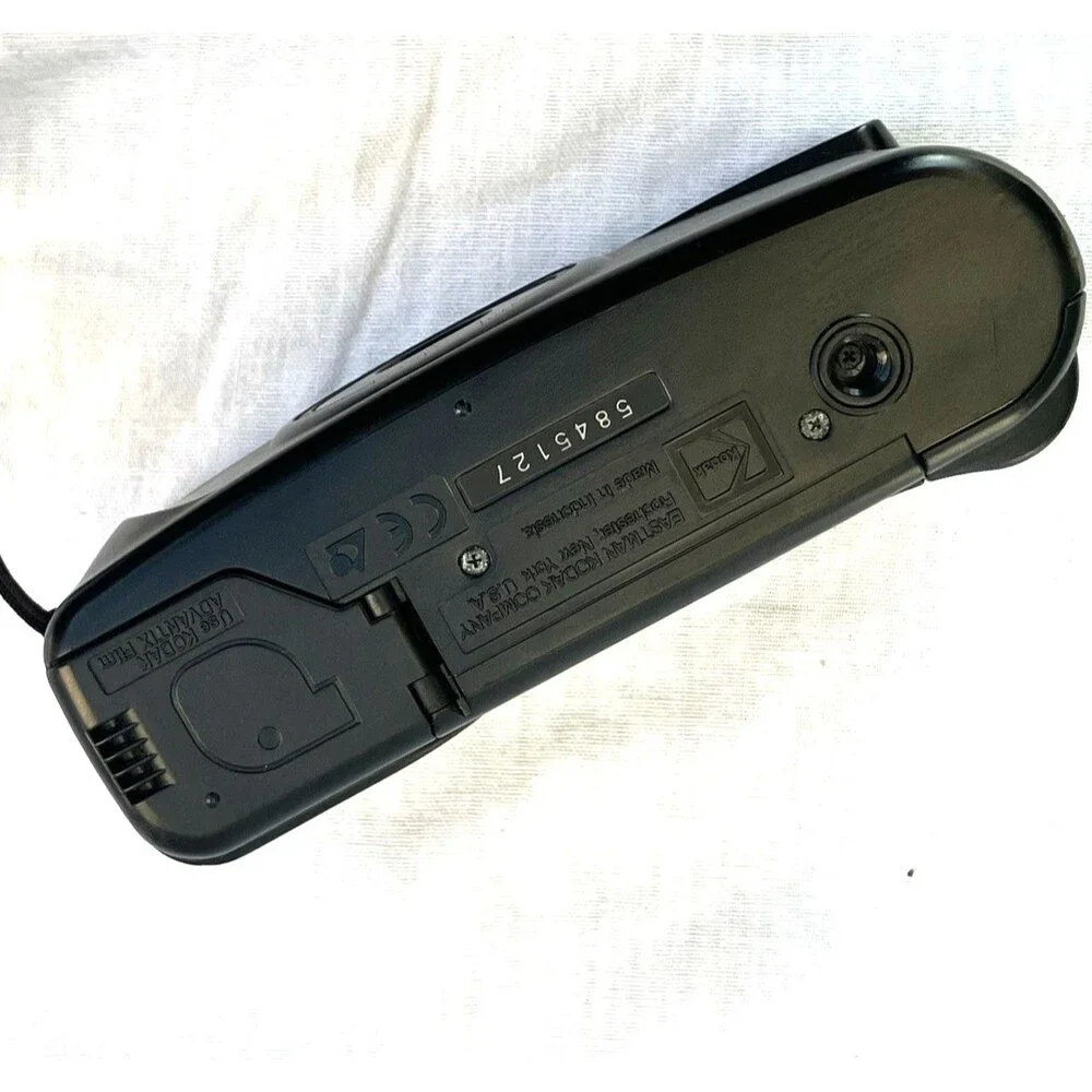 Kodak Advantix 4100ix Zoom Film Camera with Case Vintage 30-60 Lens Point Shoot